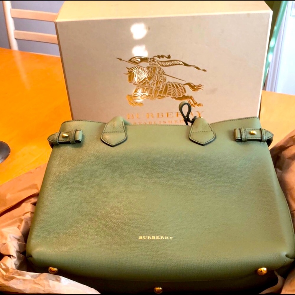 Burberry House Check Derby Banner leather tote